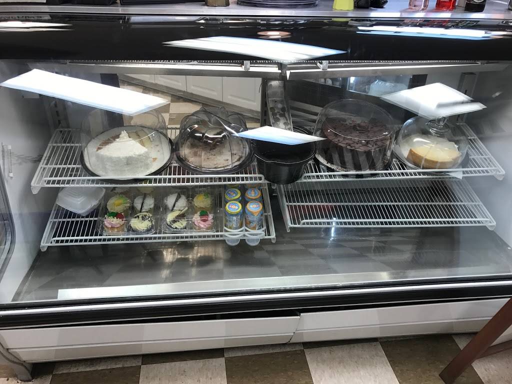 Angelos Sub Cafe | cafe | 15079 Patrick Henry Hwy, Amelia Court House, VA 23002, USA | 8045612999 OR +1 804-561-2999