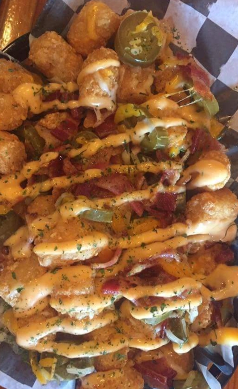 Faruccis Bar & Grill | restaurant | 230 S 15th Ave, Hopewell, VA 23860, USA | 8045412885 OR +1 804-541-2885