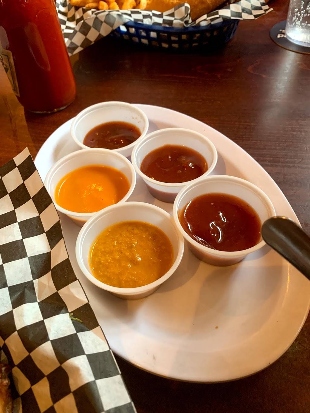 Hogfish Seafood & Smokehouse | restaurant | 1440 Diana Dr, Loveland, CO 80537, USA | 9702785813 OR +1 970-278-5813