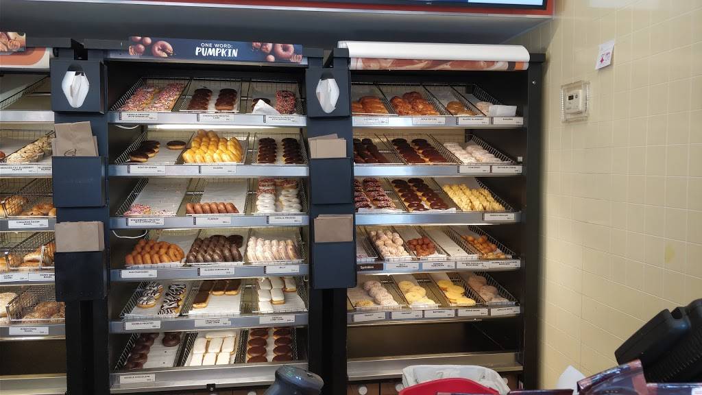 Dunkin Donuts | cafe | 3900 Dempster Street, Skokie, IL 60076, USA | 8476737099 OR +1 847-673-7099