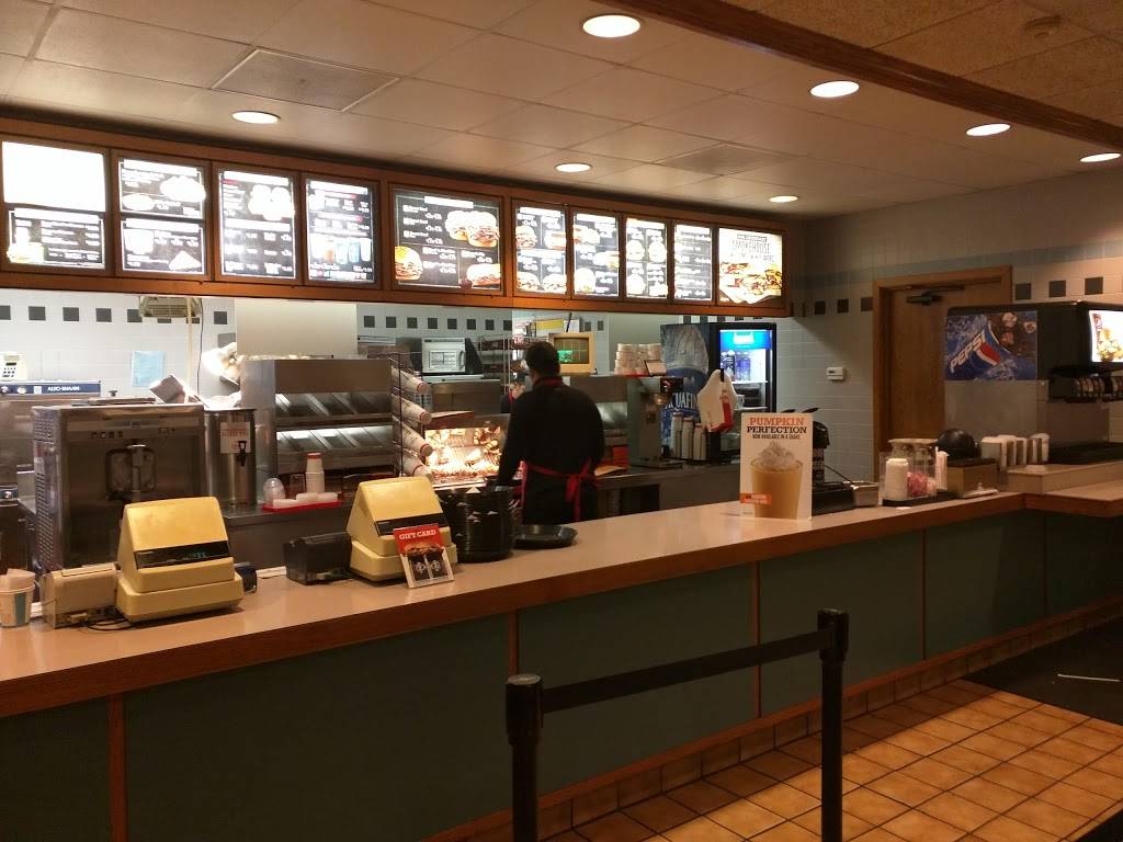 Arbys | restaurant | 1950 W 75th St, Woodridge, IL 60517, USA | 6308525356 OR +1 630-852-5356