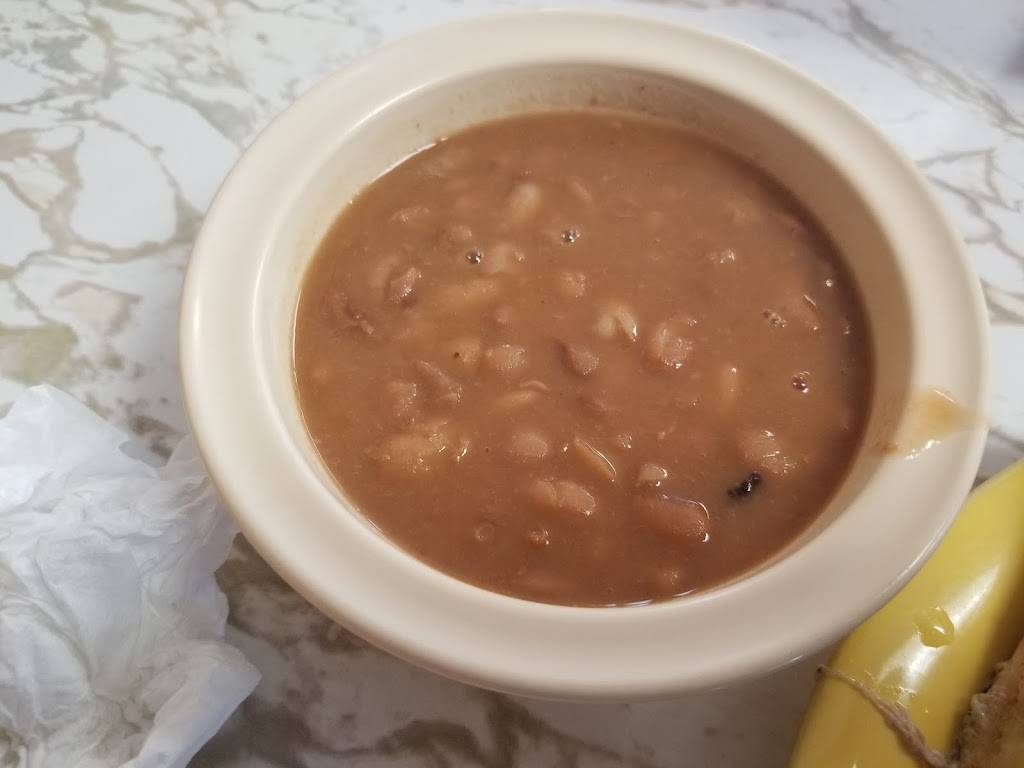 Gear Jammers Truck Stop | restaurant | 1611 S Broad St, Scottsboro, AL 35768, USA | 2566095879 OR +1 256-609-5879