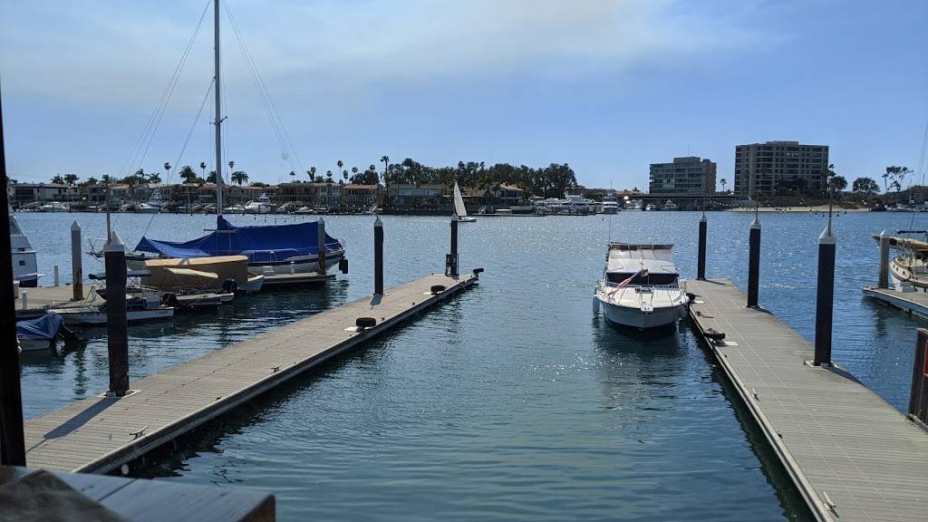 Mamas Comfort Food & Cocktails - Newport Beach | restaurant | 2601 West Coast Hwy, Newport Beach, CA 92663, USA | 9494475444 OR +1 949-447-5444