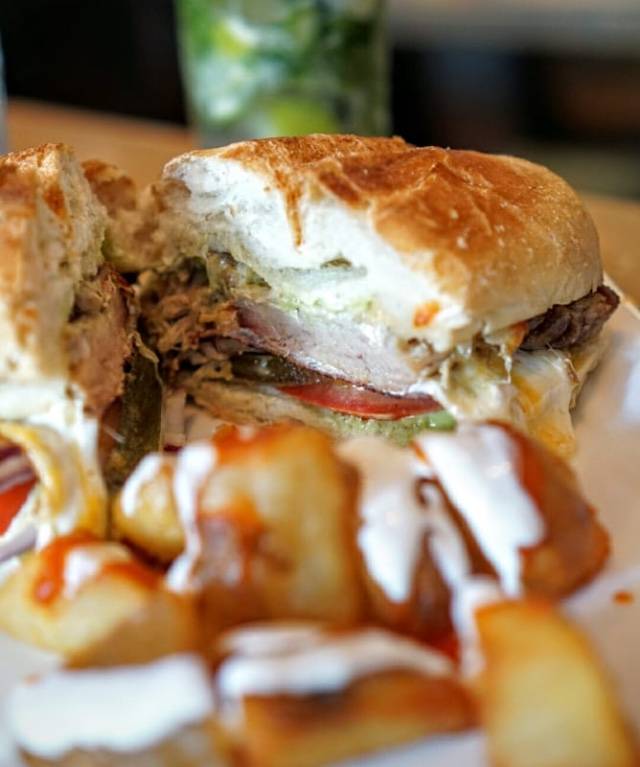 La Contenta | restaurant | 102 Norfolk St, New York, NY 10002, USA | 2124324180 OR +1 212-432-4180