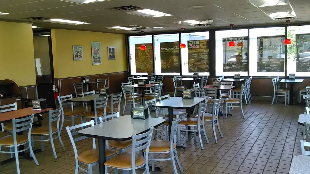 Hardees | restaurant | 782 S Wooster Ave, Strasburg, OH 44680, USA | 3308784350 OR +1 330-878-4350