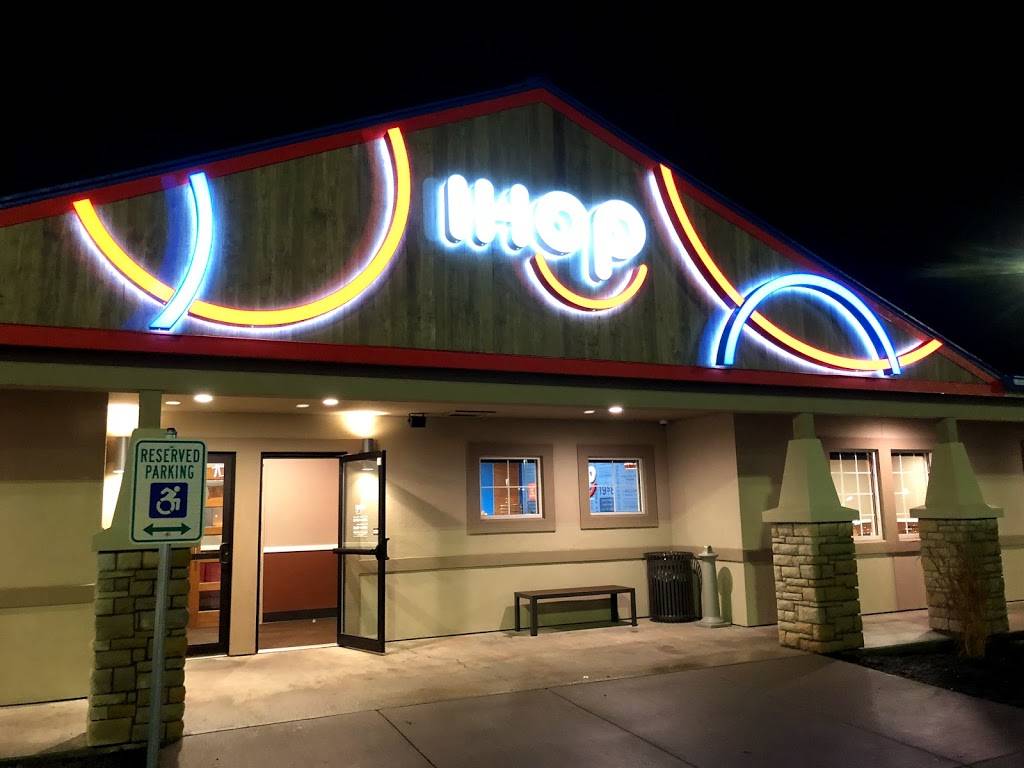 IHOP | restaurant | 1290 Arsenal St, Watertown, NY 13601, USA | 3156814081 OR +1 315-681-4081