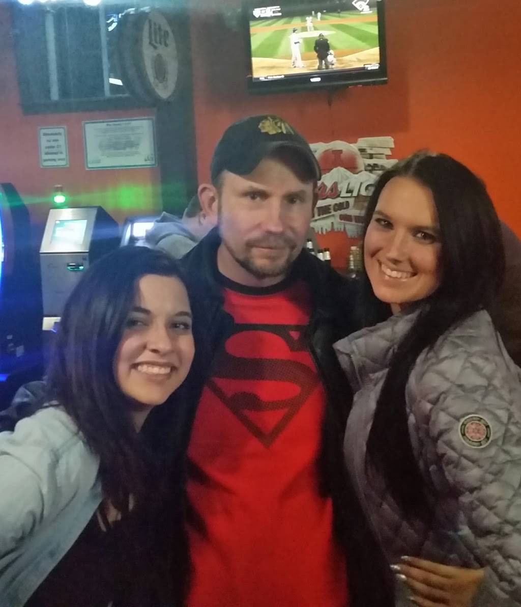 PTs On 66 | restaurant | 113 E Baltimore St, Wilmington, IL 60481, USA | 8154766000 OR +1 815-476-6000