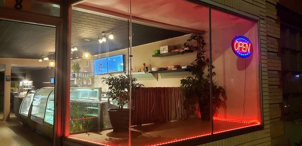 Mama Ritas | restaurant | 8 John St, Waterbury, CT 06708, USA | 2033644347 OR +1 203-364-4347