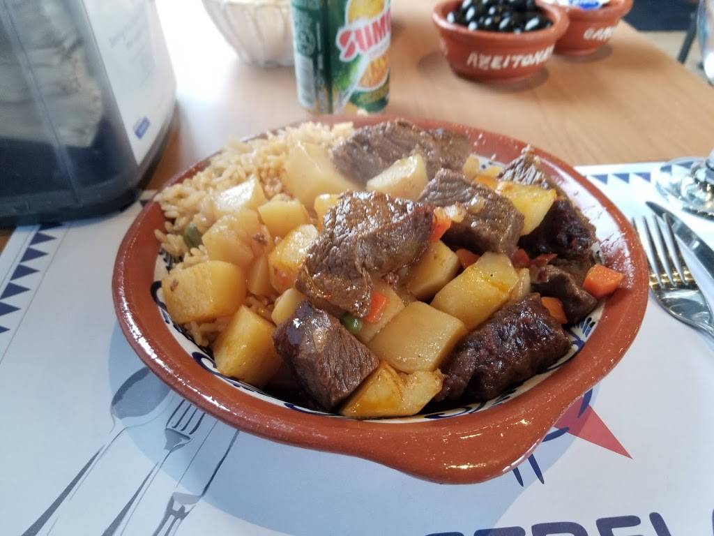 Churrasqueira Estrela Inc | restaurant | 2275 Keele St, North York, ON M6M 3Z6, Canada | 4162481918 OR +1 416-248-1918