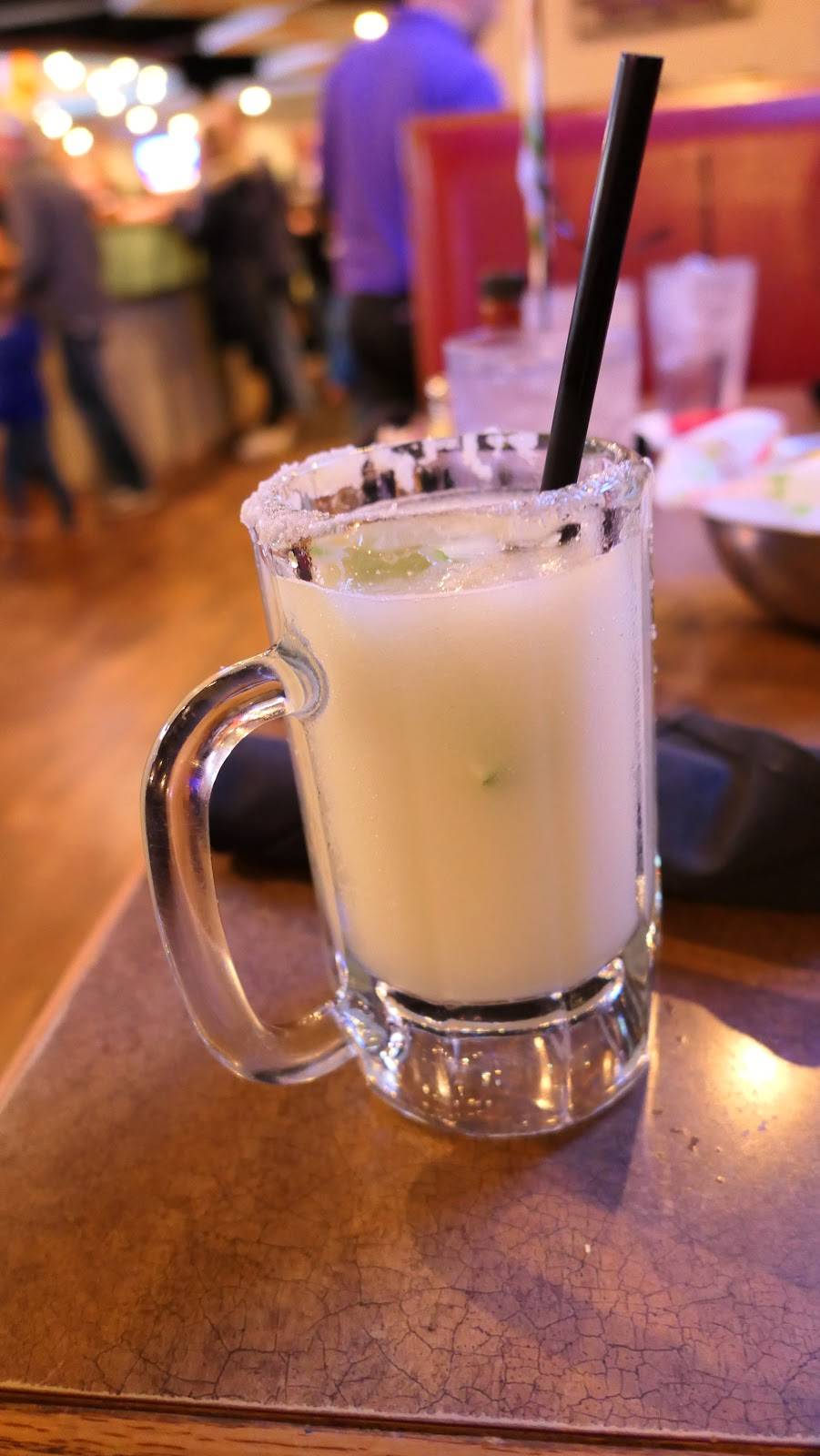 Jose Peppers Mexican Restaurant | restaurant | 16605 Midland Dr, Shawnee, KS 66217, USA | 9136311011 OR +1 913-631-1011