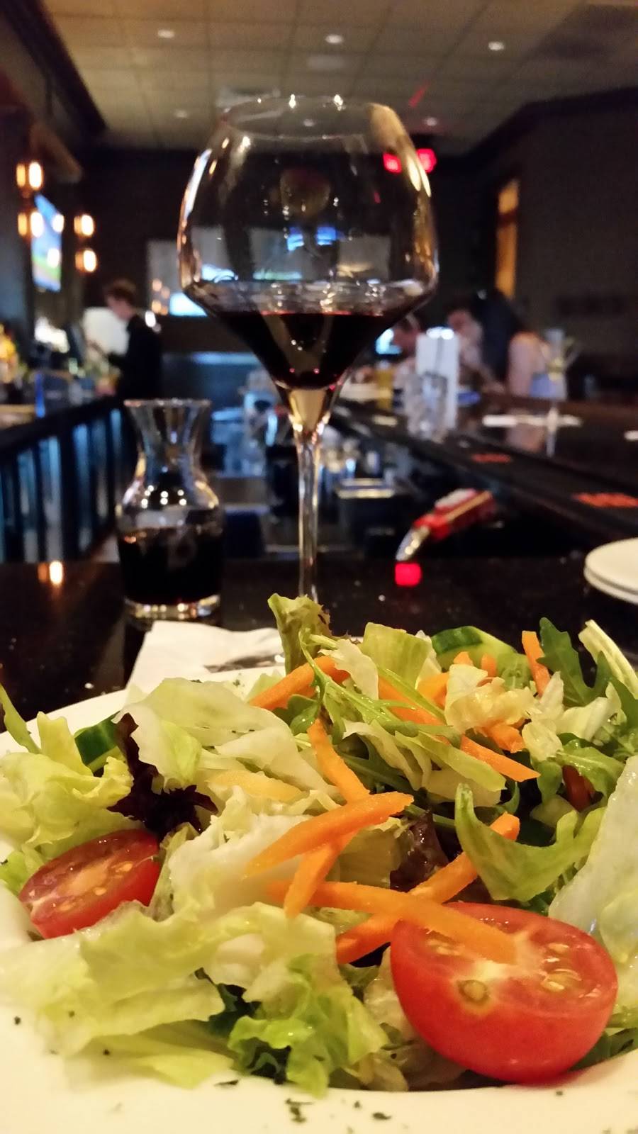 Ellwood Steak and Fish House | restaurant | 2219 Sycamore Rd, DeKalb, IL 60115, USA | 8159010270 OR +1 815-901-0270