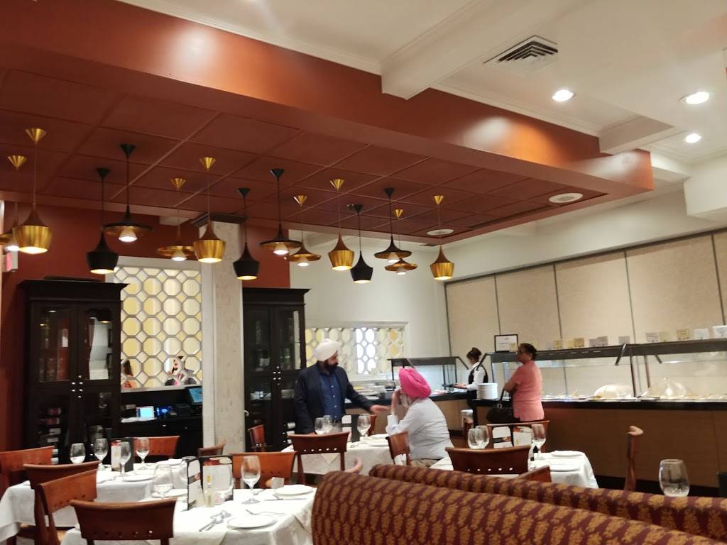 Bombay Palace Restaurant And Banquets | restaurant | 200 Advance Blvd, Brampton, ON L6T 4V5, Canada | 9057999777 OR +1 905-799-9777