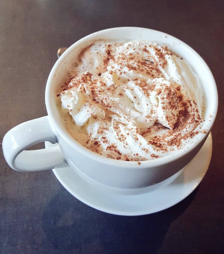 CREME CAFE | cafe | 2 Queen St E #101, Cambridge, ON N3C 2A6, Canada | 5192602227 OR +1 519-260-2227