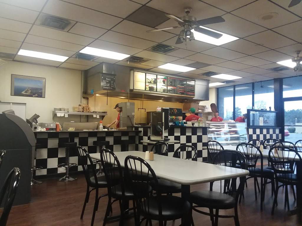 Michaelangelos Pizza & Subs | restaurant | 660 W Corbett Ave, Swansboro, NC 28584, USA | 9103261946 OR +1 910-326-1946