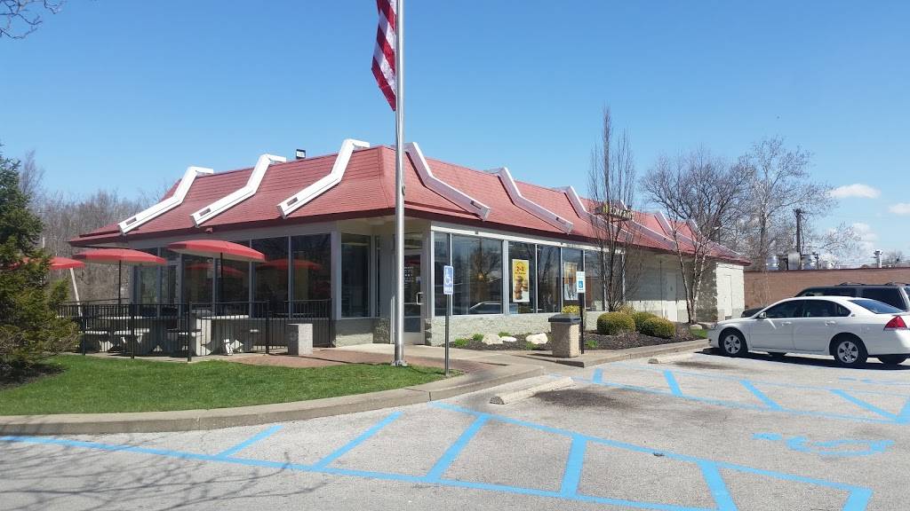 McDonalds | cafe | 8127 Olive Blvd, University City, MO 63130, USA | 3149941435 OR +1 314-994-1435
