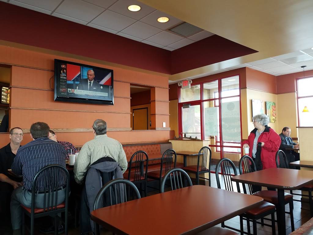 Arbys | restaurant | 2220 Tiffin Ave, Findlay, OH 45840, USA | 4194241299 OR +1 419-424-1299