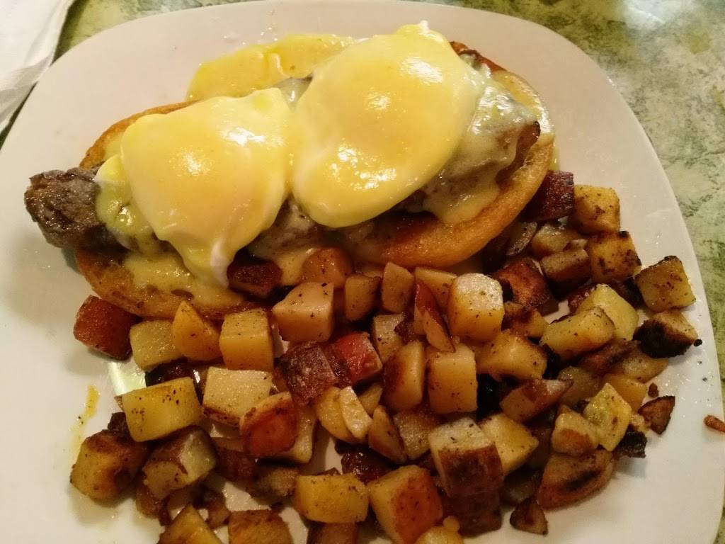 Rita Maes Restaurant | restaurant | 280 Main St, Manchester, NH 03102, USA | 6036684077 OR +1 603-668-4077