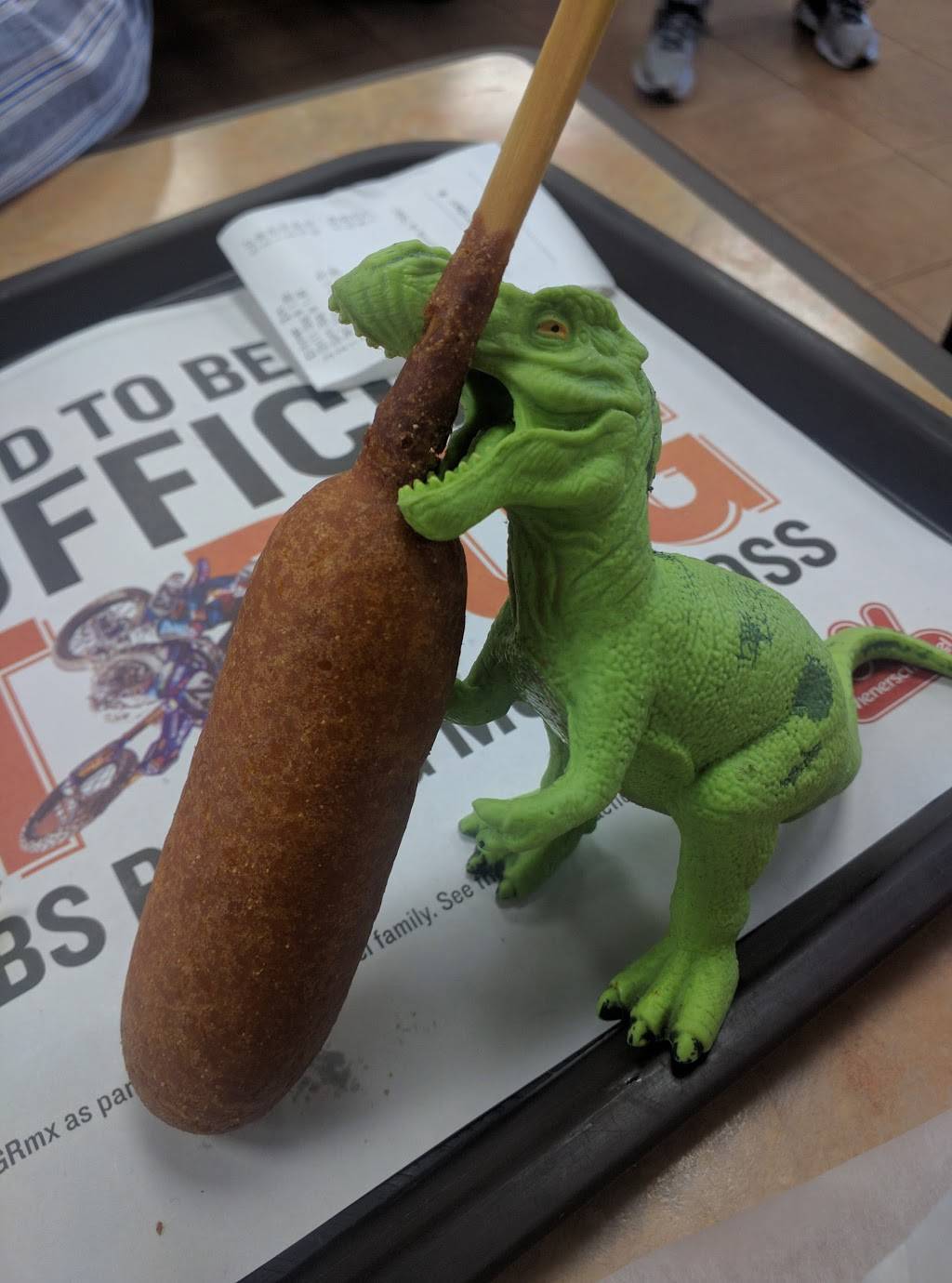 Long John Silvers | restaurant | 9380 W Northern Ave, Glendale, AZ 85305, USA | 6237725429 OR +1 623-772-5429