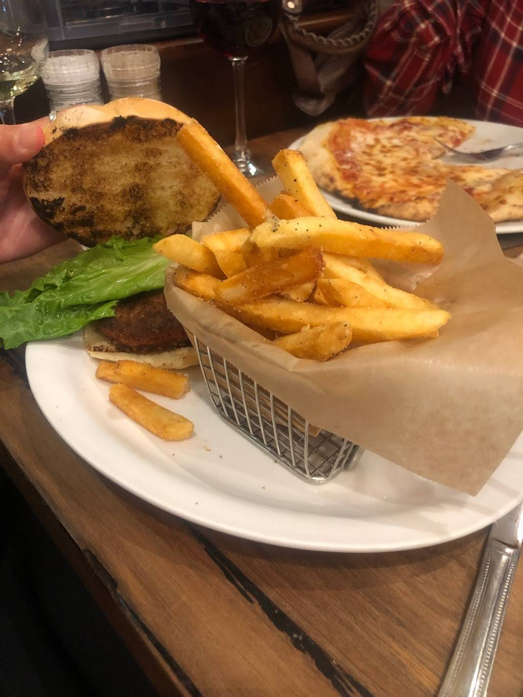 Brasserie Honoré | restaurant | 5298 University Pkwy, Bradenton, FL 34201, USA | 9418066130 OR +1 941-806-6130