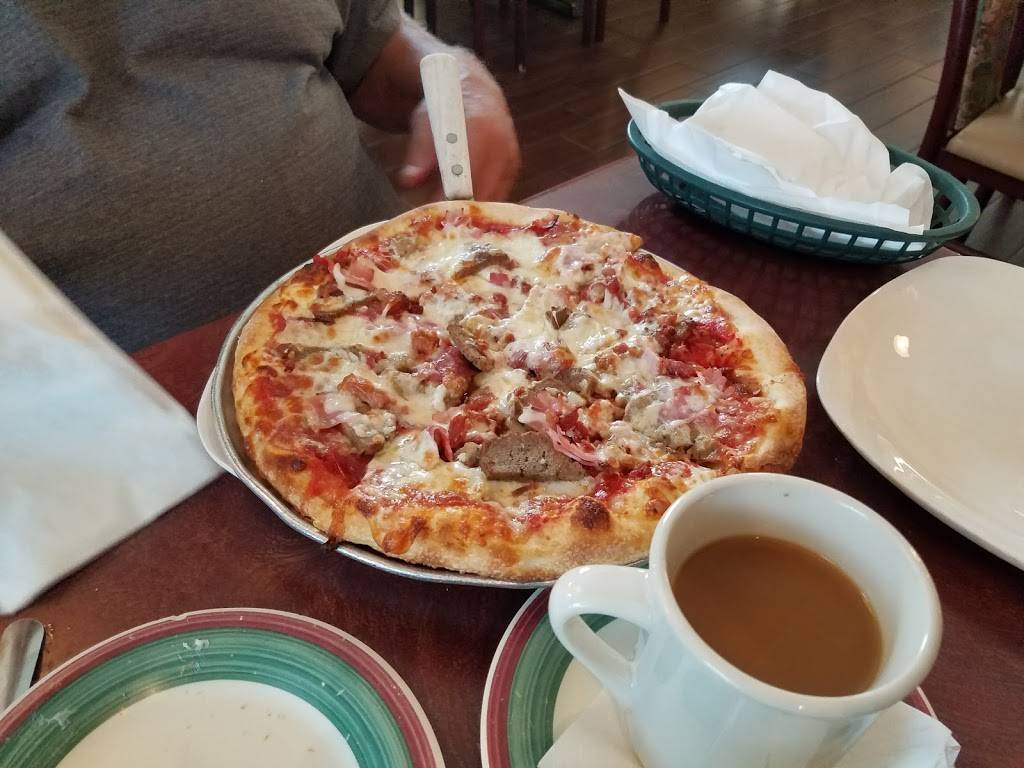 Little Joeys Italian Restaurant | restaurant | 16840 US-441 #401, Summerfield, FL 34491, USA | 3523471800 OR +1 352-347-1800