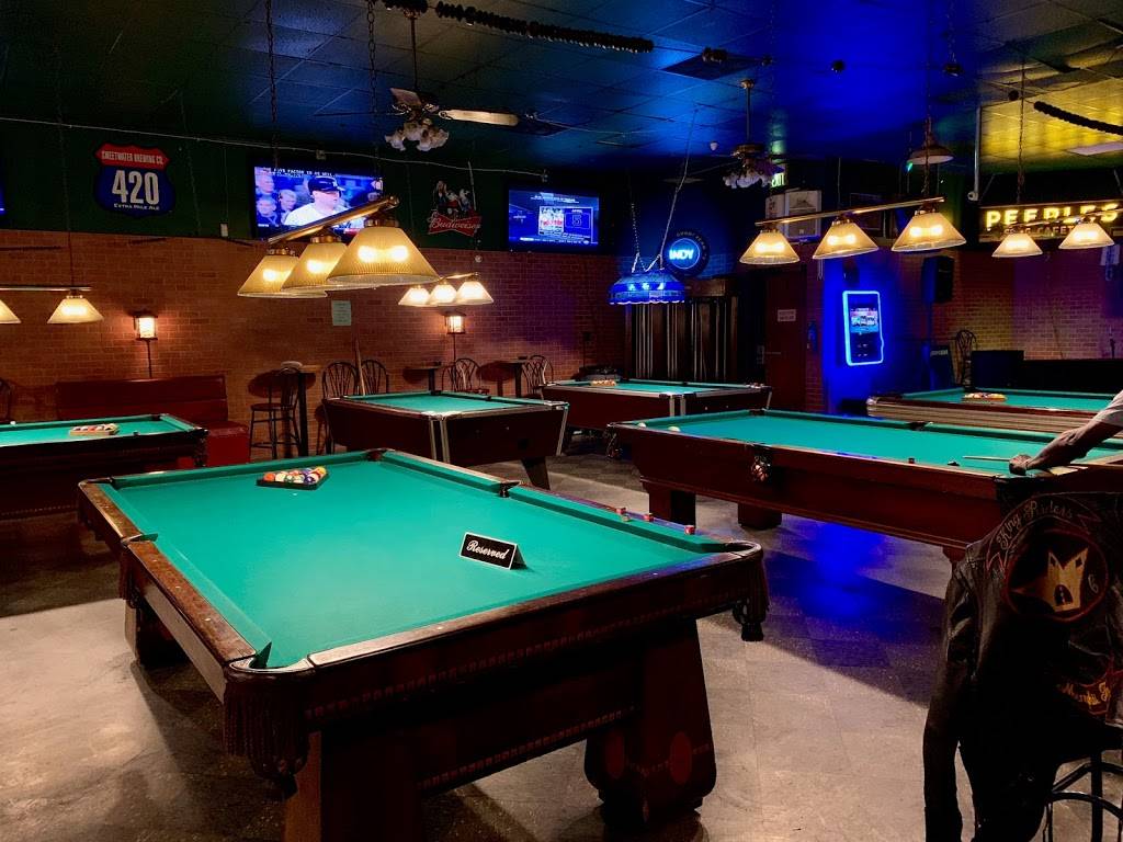 Peoples on Beale | restaurant | 323 Beale St, Memphis, TN 38103, USA | 9015237627 OR +1 901-523-7627