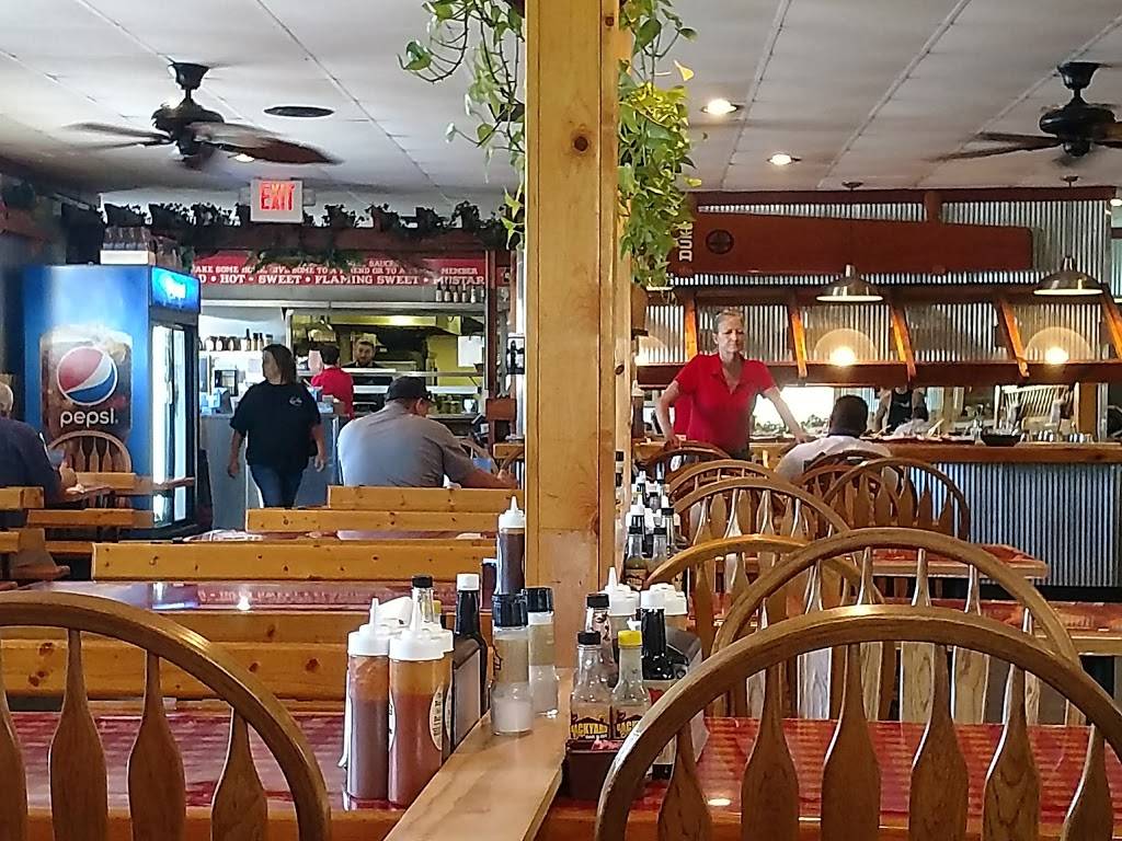 Backyard Boys BBQ | restaurant | 1840 S Ridgewood Ave, South Daytona, FL 32119, USA | 3867675252 OR +1 386-767-5252