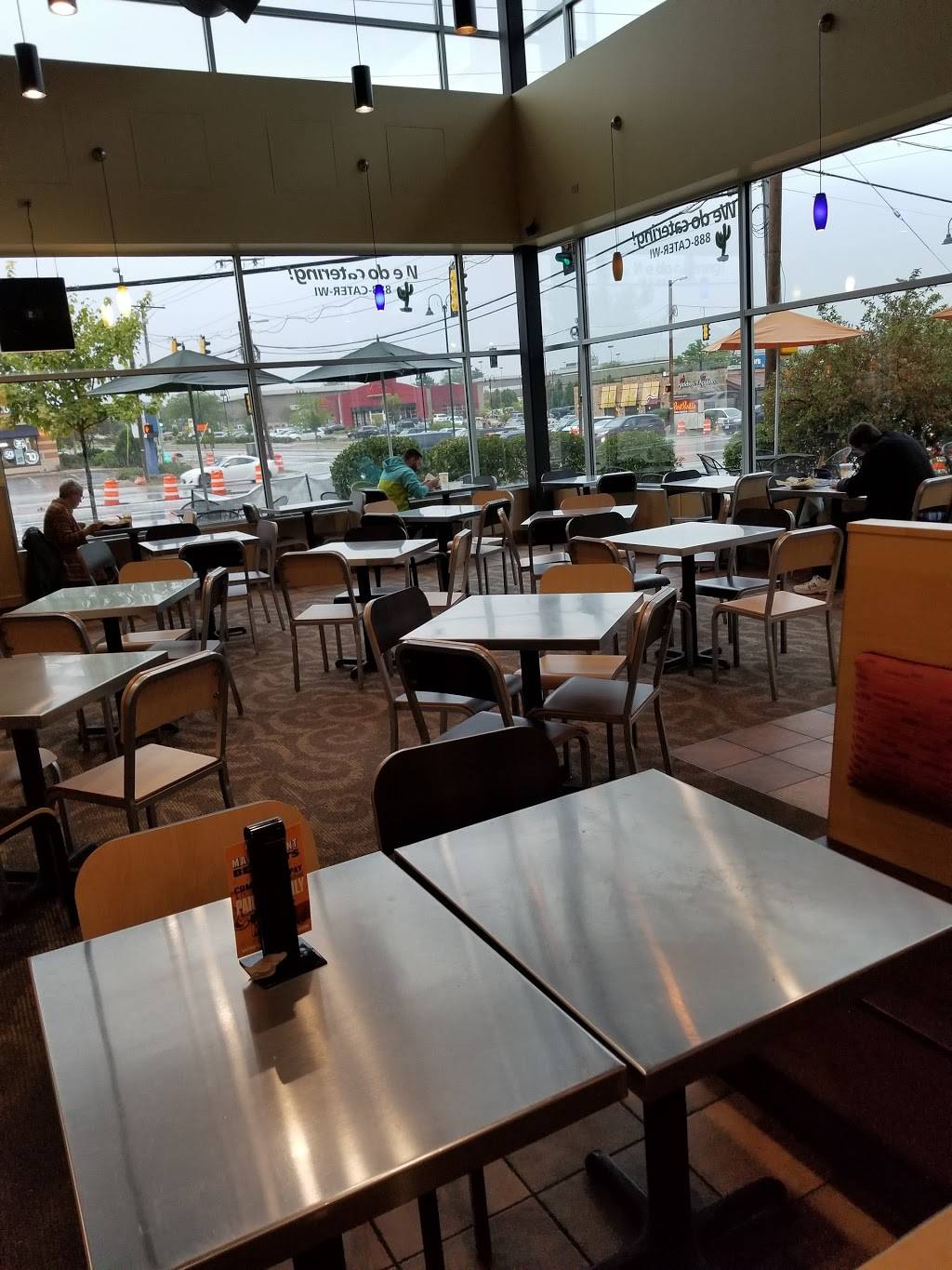 QDOBA Mexican Eats | restaurant | 5075 S 76th St Unit A, Greenfield, WI 53220, USA | 4144313900 OR +1 414-431-3900