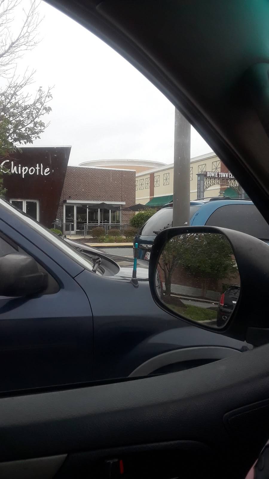 Chipotle Mexican Grill | restaurant | 15500 Excelsior Drive, Bowie, MD 20716, USA | 3012624580 OR +1 301-262-4580