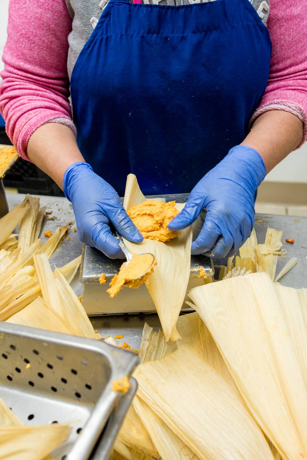 Los Tamales | restaurant | 4952 E 62nd Ave, Commerce City, CO 80022, USA | 3032882225 OR +1 303-288-2225