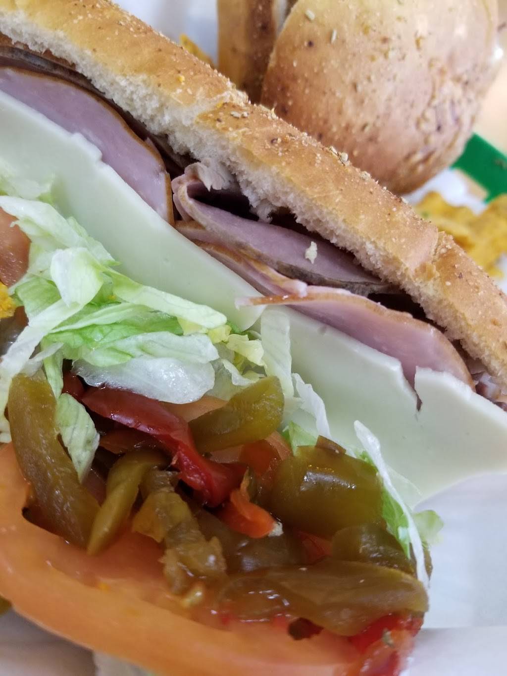 Subway Restaurants | restaurant | 85 E Park Ave, Long Beach, NY 11561, USA | 5164423268 OR +1 516-442-3268