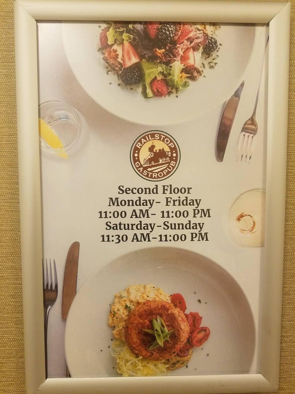 Railstop Gastropub | restaurant | 901 N Fairfax St, Alexandria, VA 22314, USA | 7036838793 OR +1 703-683-8793