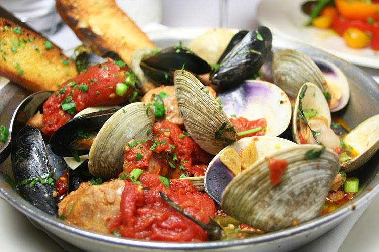 Caffè Bella | cafe | 19 Warren St, Randolph, MA 02368, USA | 7819617729 OR +1 781-961-7729