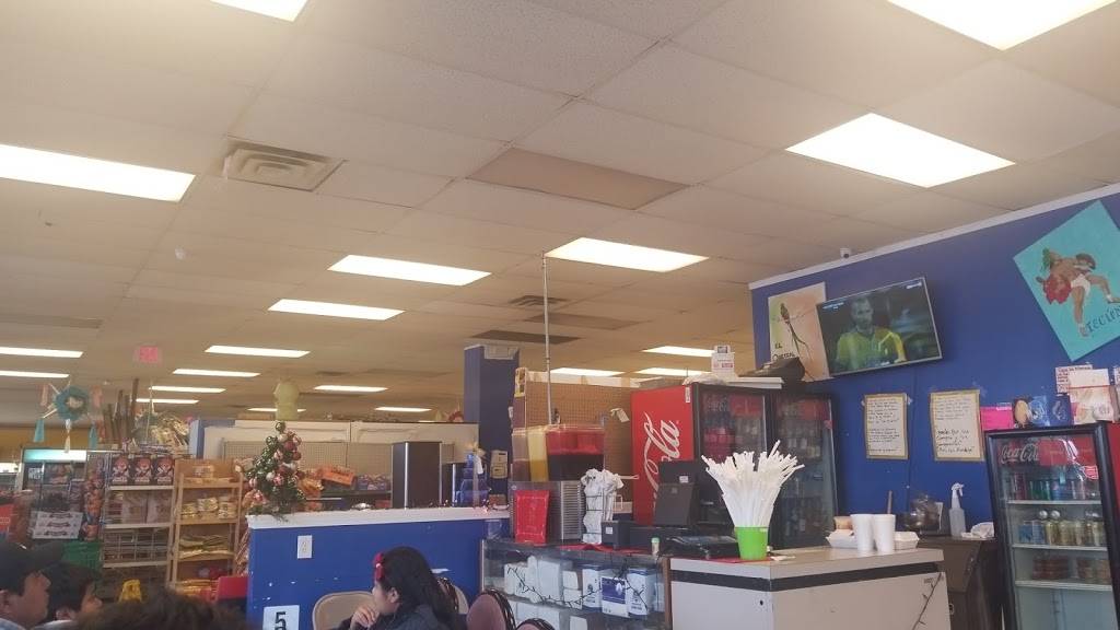 Tienda y Panaderia Guatemalteca | restaurant | 3709 E Washington St, Indianapolis, IN 46201, USA | 3173536377 OR +1 317-353-6377