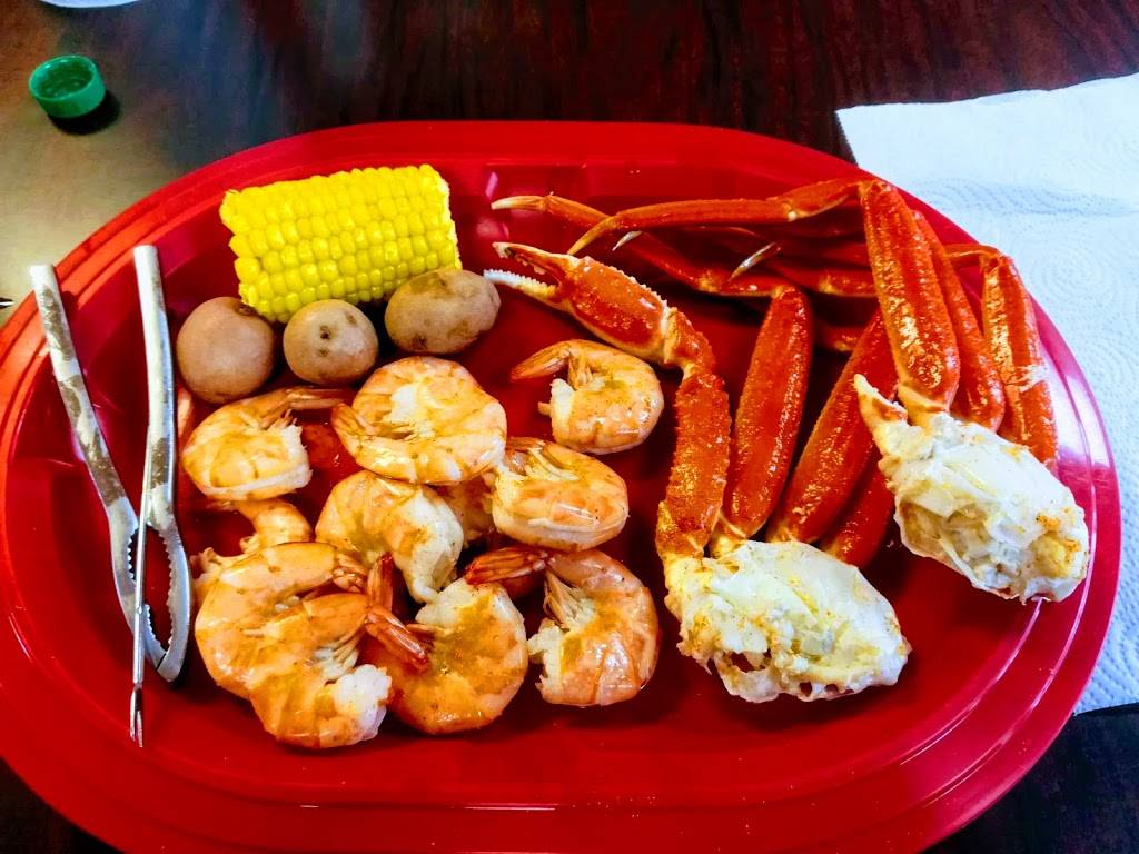 The Crawfish Spot | restaurant | 1899 W Pinhook Rd, Lafayette, LA 70508, USA | 3372378533 OR +1 337-237-8533