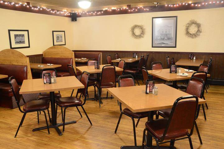 Jeffs On Rugby | restaurant | 1005 Rugby St, Oshkosh, WI 54902, USA | 9202317450 OR +1 920-231-7450