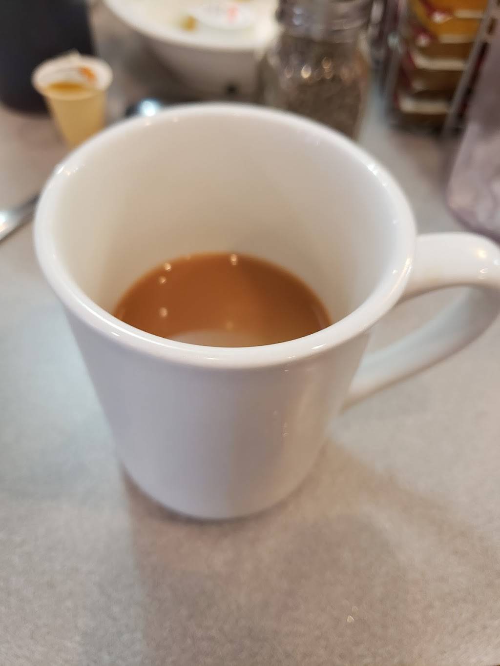 Miss Ingersoll Restaurant | restaurant | 107 Thames St S, Ingersoll, ON N5C 2J3, Canada | 5193032262 OR +1 519-303-2262