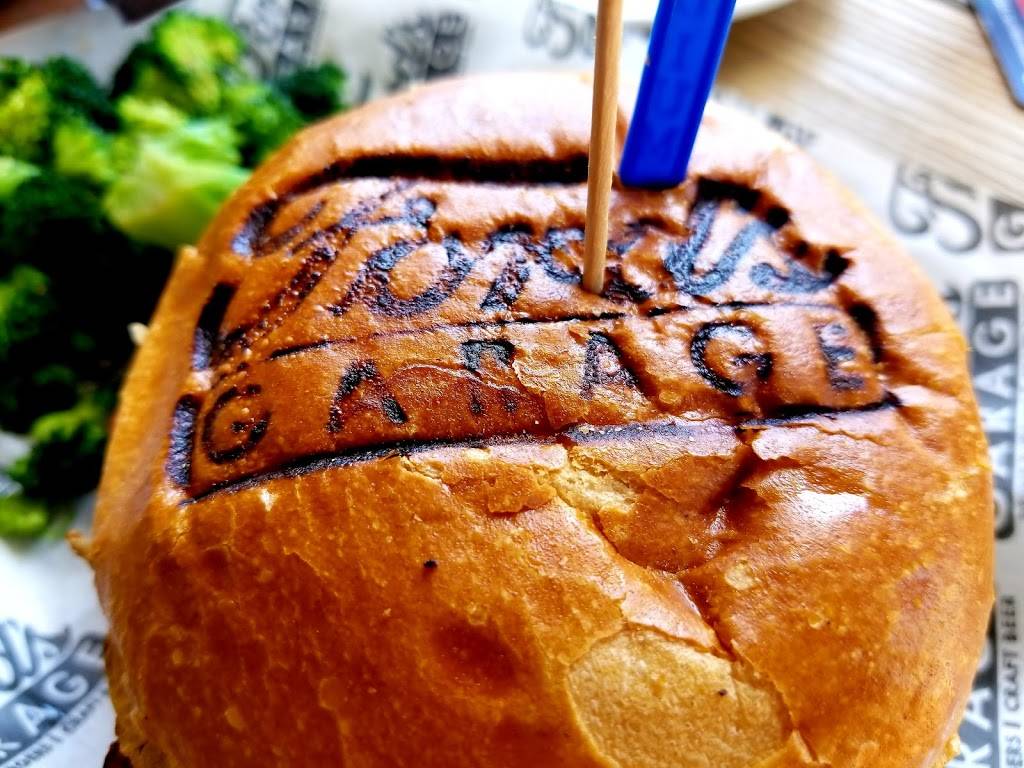 Fords Garage | restaurant | 10413 Sheldon Rd, Tampa, FL 33626, USA | 8136163673 OR +1 813-616-3673