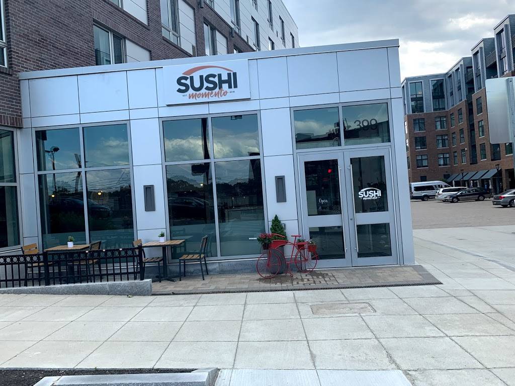 Sushi Momento | restaurant | 399 Chestnut Hill Ave, Brookline, MA 02445, USA | 6175053460 OR +1 617-505-3460