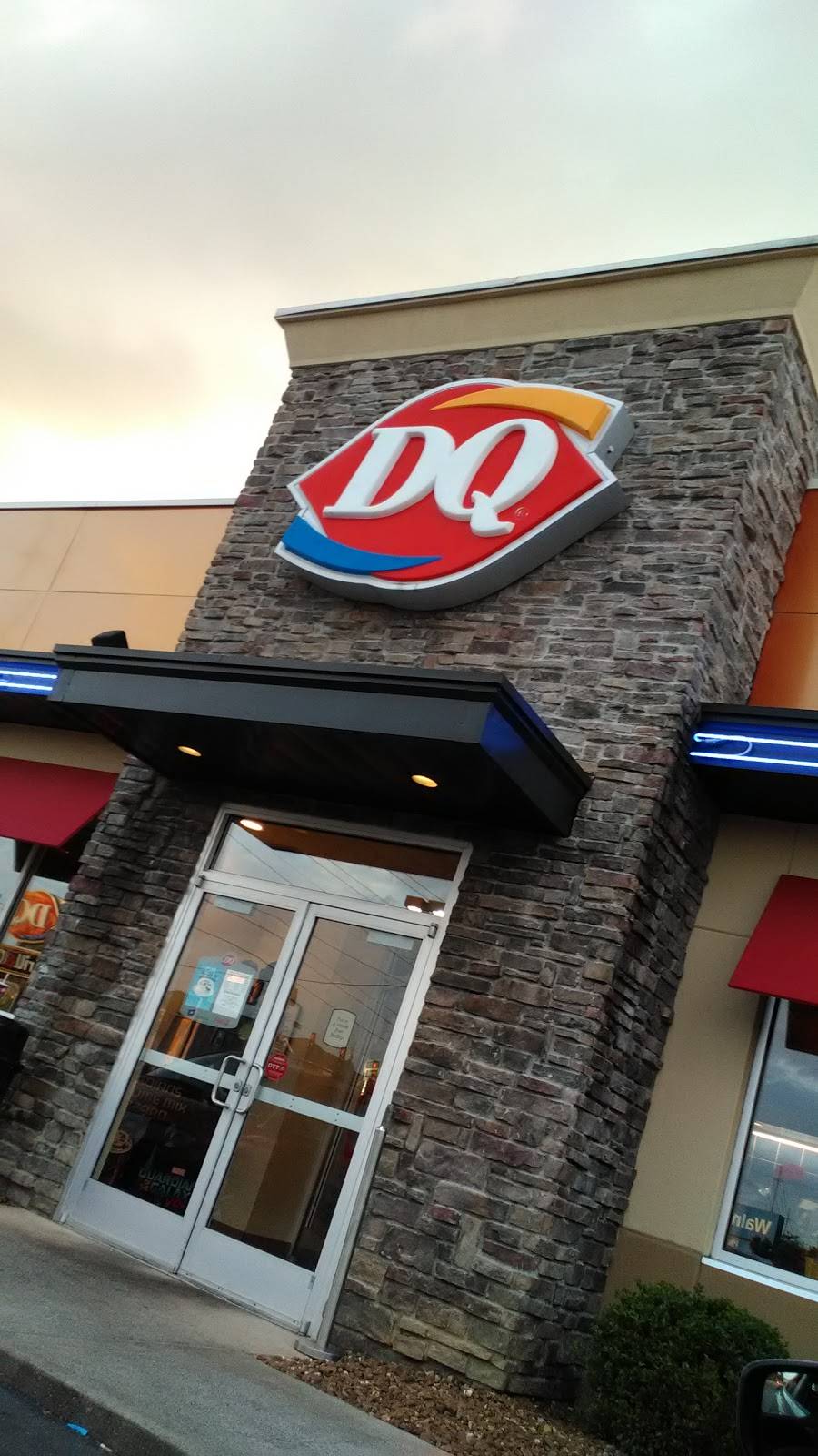 Dairy Queen Grill & Chill | restaurant | 2910 S Rutherford Blvd, Murfreesboro, TN 37130, USA | 6152174099 OR +1 615-217-4099