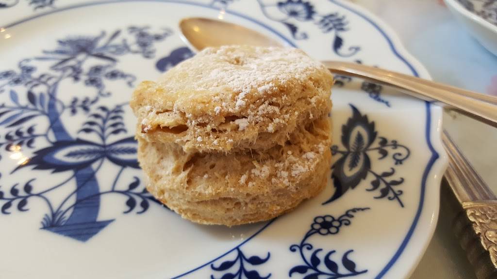 Swan House Tea Room | cafe | 225 W Sandusky St, Findlay, OH 45840, USA | 4194297926 OR +1 419-429-7926