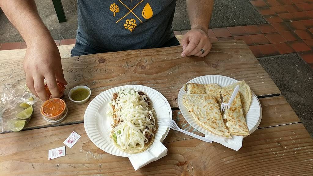 Boca Del Rio | restaurant | 1163 N Hacienda Blvd, La Puente, CA 91744, USA | 6269170311 OR +1 626-917-0311