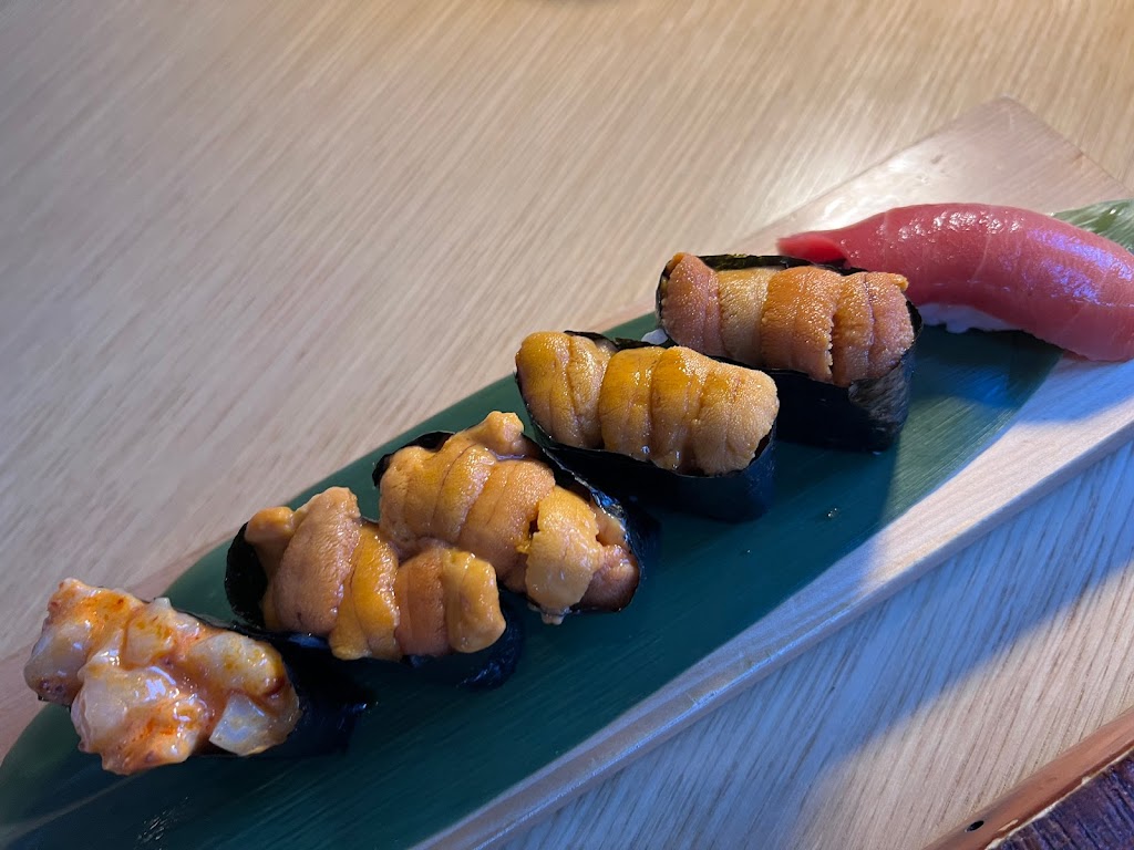 Katami | restaurant | 2701 W Dallas St, Houston, TX 77019, USA | 7133937376 OR +1 713-393-7376