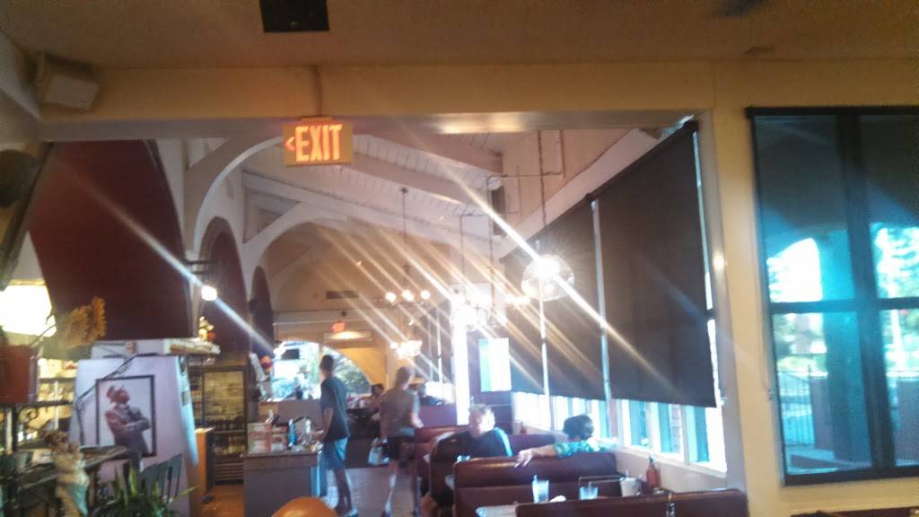 Luigis DItalia | restaurant | 1032 E Bastanchury Rd, Fullerton, CA 92835, USA | 7144900990 OR +1 714-490-0990