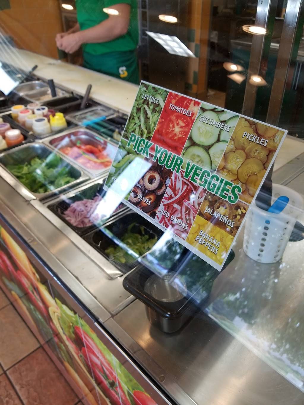 Subway | restaurant | 1950 Eureka Way, Redding, CA 96001, USA | 5302431616 OR +1 530-243-1616