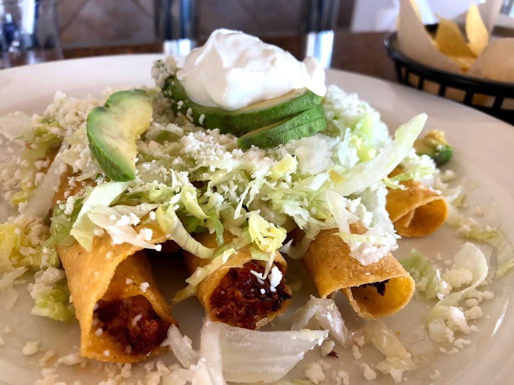 Victoria Tacos & Cerveza Co | restaurant | 11625 Sheldon Rd, Tampa, FL 33626, USA | 8133284094 OR +1 813-328-4094