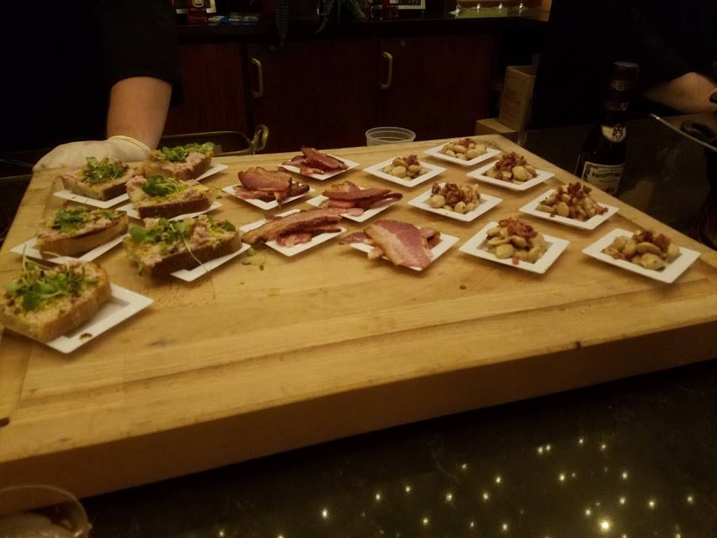 Bar Luna | restaurant | 501 E Camino Real, Boca Raton, FL 33432, USA | 5614473000 OR +1 561-447-3000