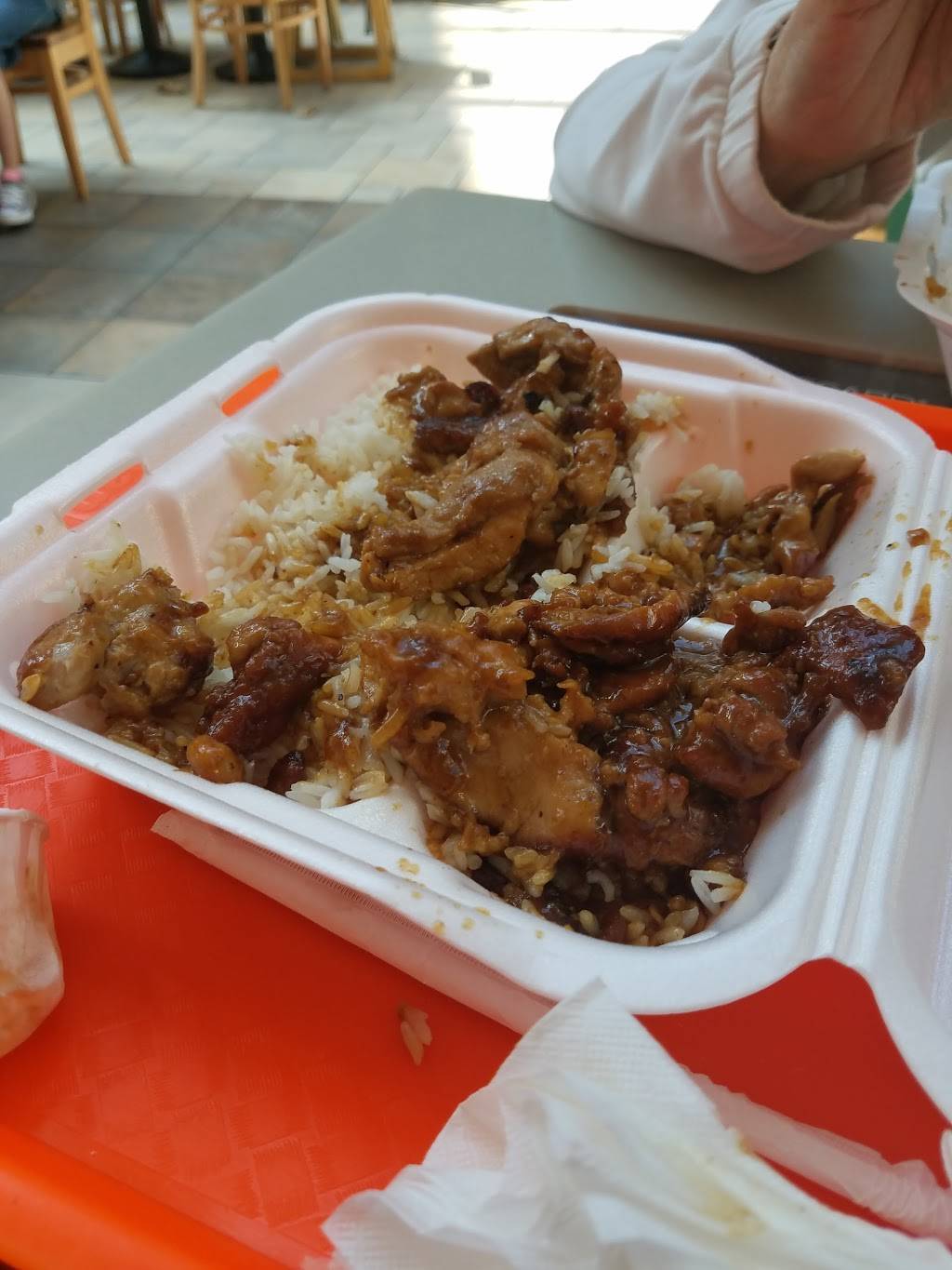 Maki of Japan | restaurant | 6020 82nd St, Indianapolis, IN 46250, USA | 3175780598 OR +1 317-578-0598