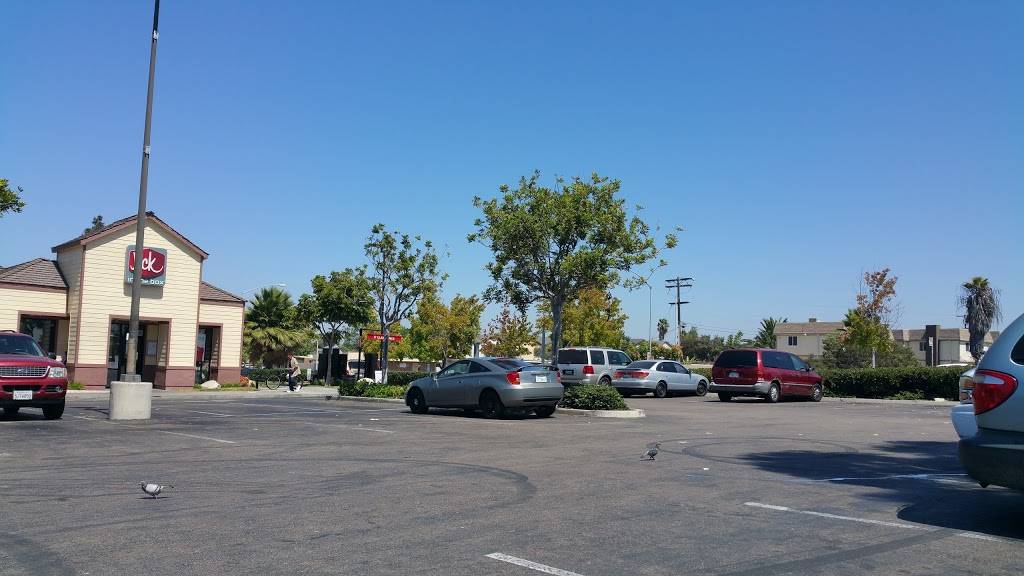 Jack in the Box | restaurant | 1350 S 43rd St, San Diego, CA 92113, USA | 6192628516 OR +1 619-262-8516