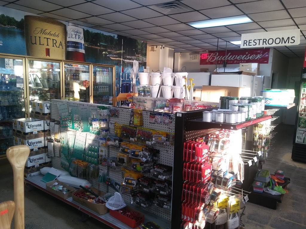 Lakeside Grill & Grocery | restaurant | 250 US-380 W, Runaway Bay, TX 76426, USA | 9405752597 OR +1 940-575-2597