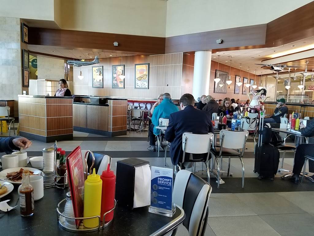 Rubys Diner | restaurant | 18601 Airport Way, Santa Ana, CA 92707, USA | 9492526125 OR +1 949-252-6125